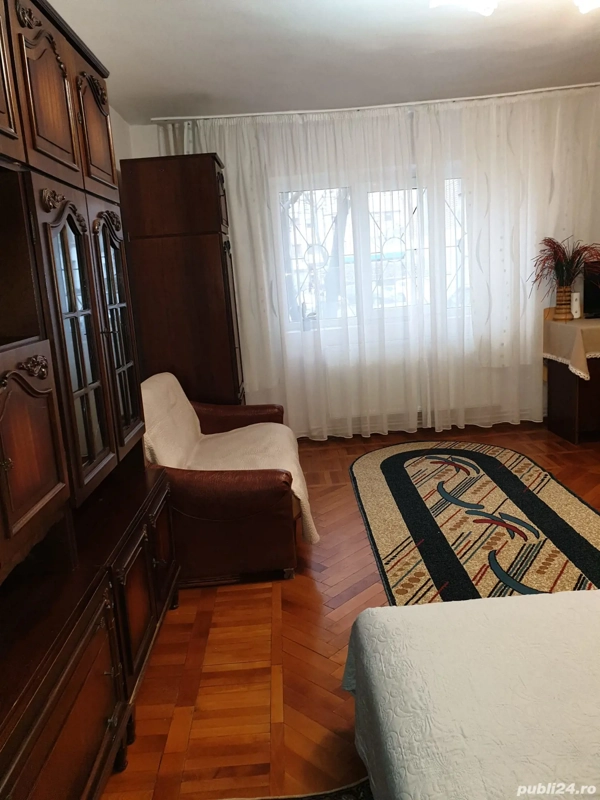 Ofer spre închiriere ap. cu 1 camera Brăila, bd Dorobanților — fotografia 2