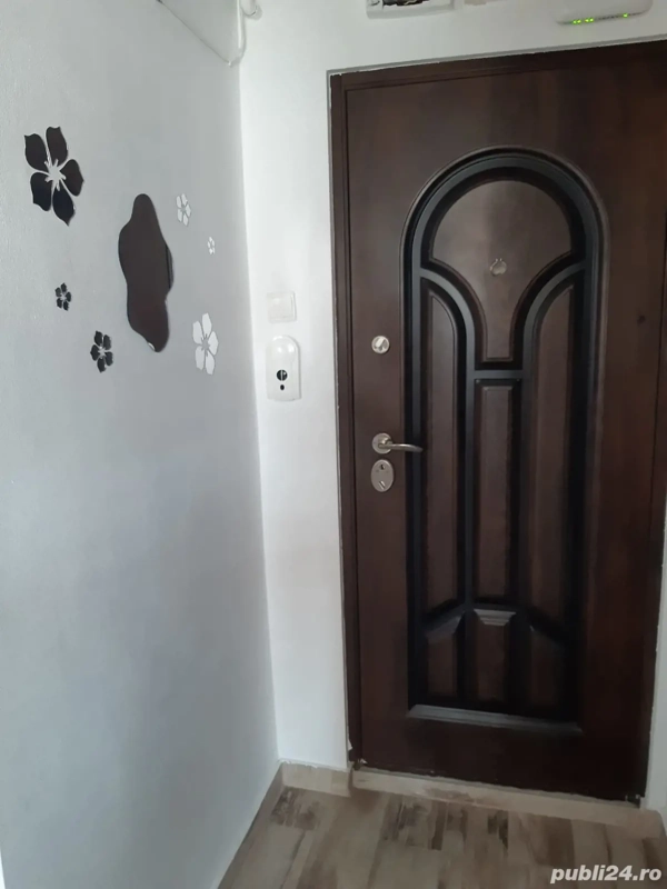Garsoniera de vanzare Brasov — fotografia 1
