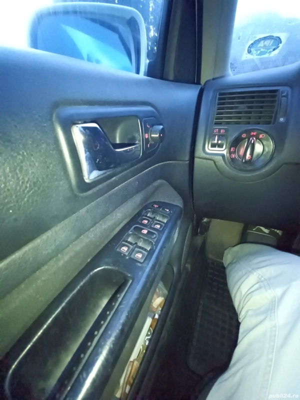 VOLKSWAGEN Golf 2004 — imagine 7
