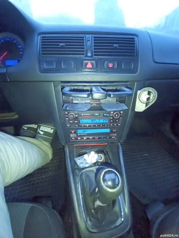 VOLKSWAGEN Golf 2004 — imagine 8