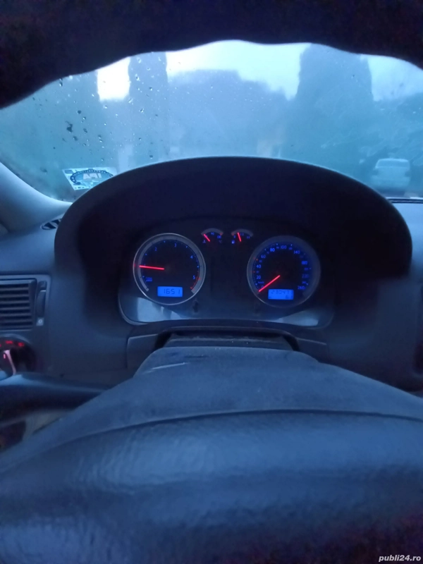 VOLKSWAGEN Golf 2004 — imagine 6