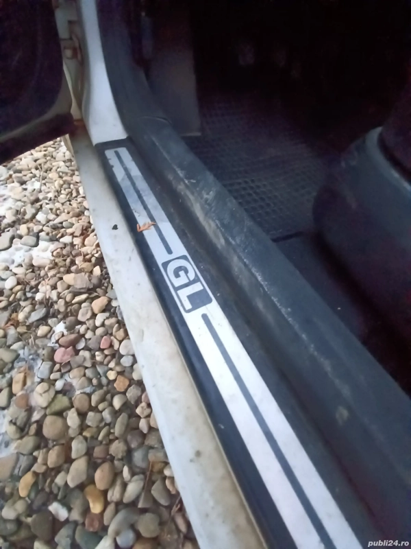 VOLKSWAGEN Golf 2004 — imagine 9