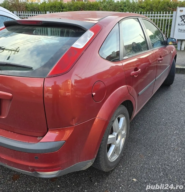FORD Focus 2006 — imagine 3