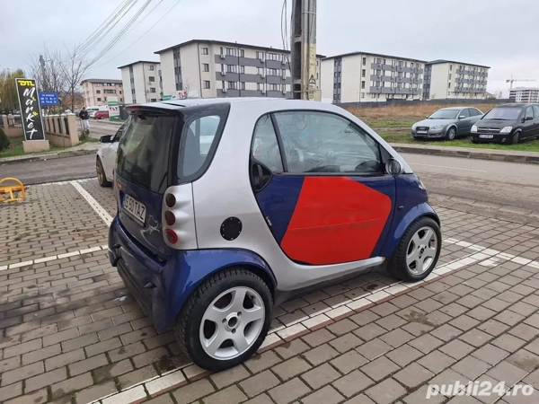 SMART Unknown Model 2002 — imagine 3