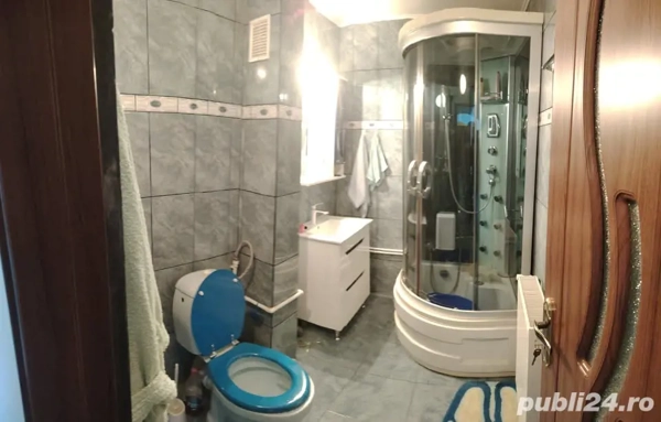Apartament 2 camere (55 mp.), etaj 4, zona centrala-strada Toamnei — fotografia 3