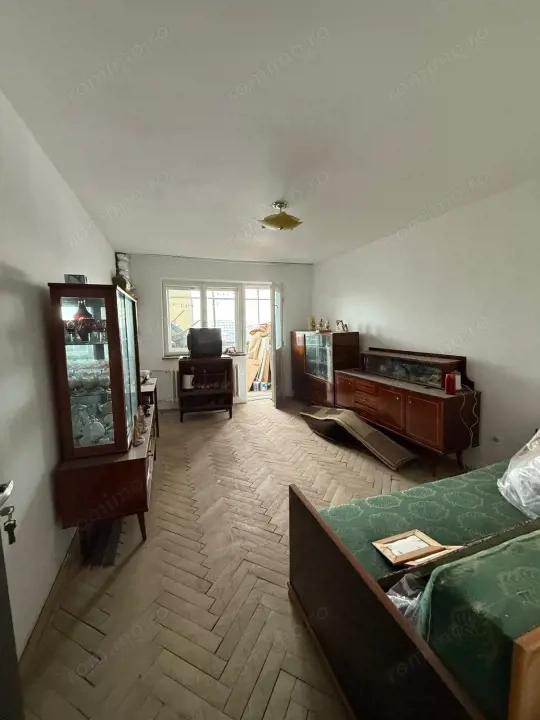 Apartament 3 camere, 70.40 mp, zona Calea București — fotografia 3