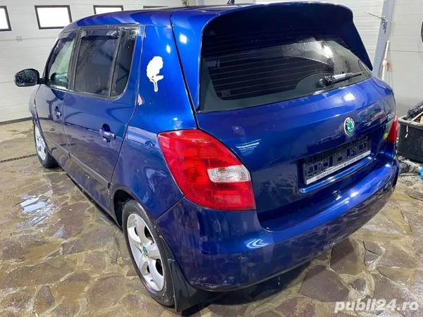 SKODA Fabia 2011 — imagine 5