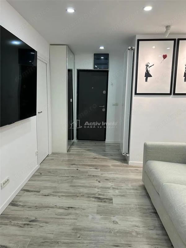 4 Camere, Lux, Centrala Proprie, 5 min Metrou — fotografia 3