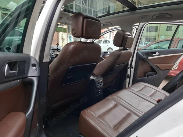 VOLKSWAGEN Tiguan 2012 — imagine 8