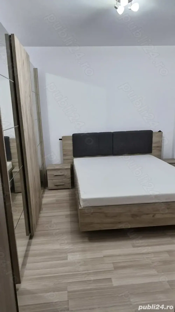 Ap 3 camere in apropiere de iulius mall — fotografia 3
