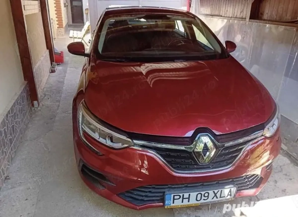 RENAULT Megane 2021 — imagine 2