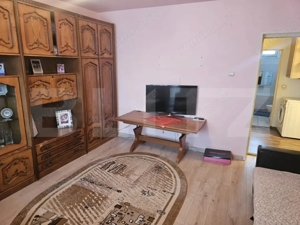 Apartament 3 camere, zona Spital Judetean — fotografia 3