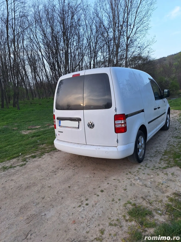 VOLKSWAGEN Caddy 2014 — imagine 3