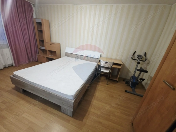 Apartament cu 1 camere de vânzare Zona Carpați, Piatra Neamț — fotografia 2