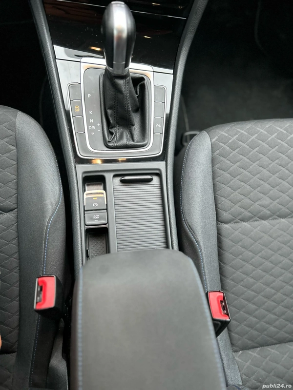 VOLKSWAGEN Golf 2019 — imagine 10