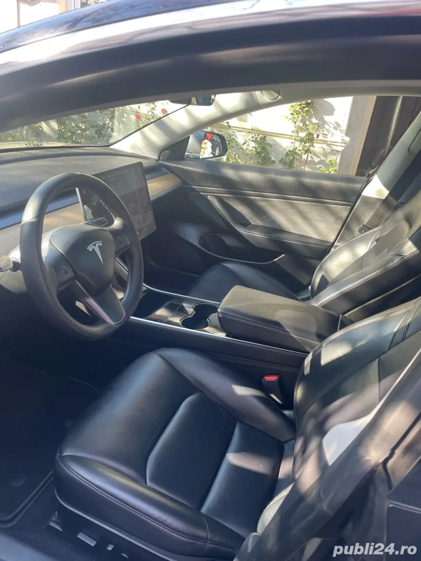 TESLA Model 3 2020 — imagine 7