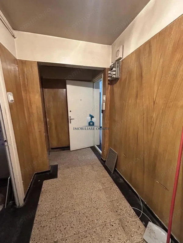 Vanzare Apartament 3 Camere Semidecomandat Berceni-Aleea Terasei — fotografia 1