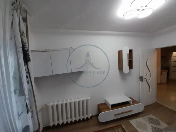 Apartament la casa , 2 camere, decomandat , strada Ghinzii — fotografia 3