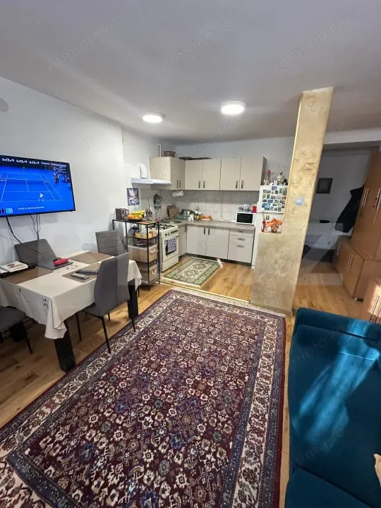 Apartament 2 camere la casă cu curte comună și parcare, Grigorescu — fotografia 1