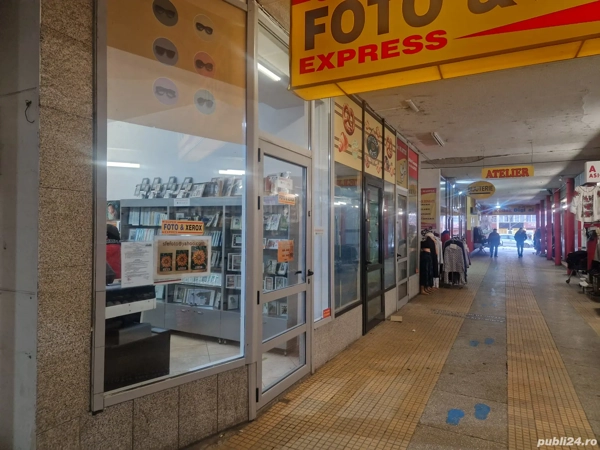 Vand Spatiu Comercial
