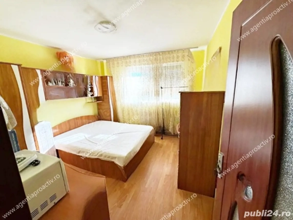 Apartament cu 2 camere decomandat în Micro 19 centrală, izolat, etaj intermediar! — fotografia 1