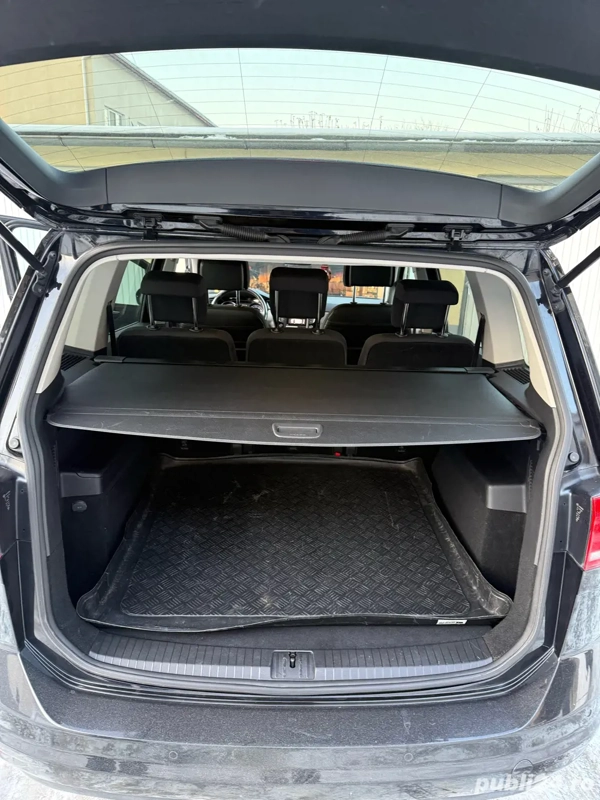 VOLKSWAGEN Touran 2016 — imagine 4