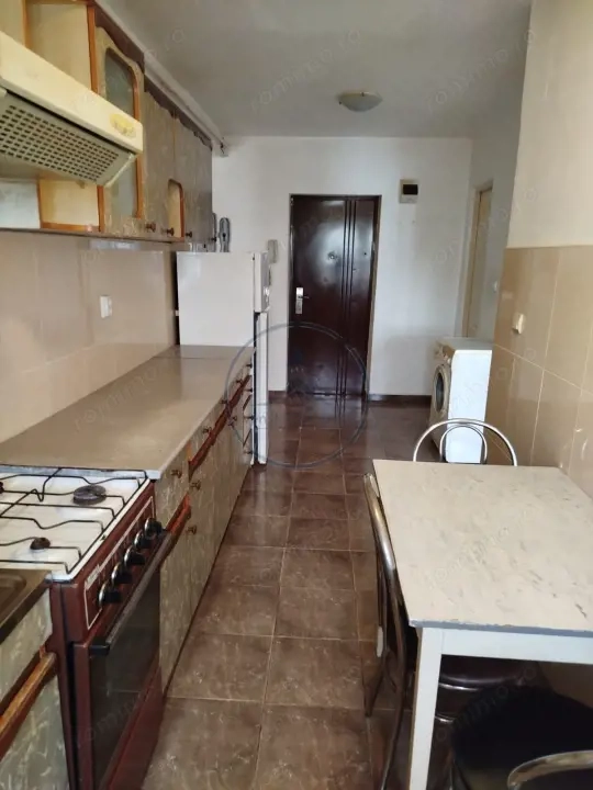 Apartament 2 camere etaj 2 zona Independentei — fotografia 3