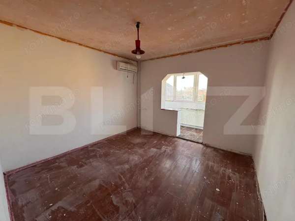 Apartament 3 camere, decomandat - zona Velenta — fotografia 3