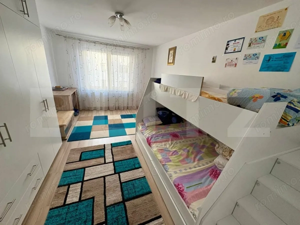 Apartament 3 camere, zonă liniștită – Sângeorgiu de Mureș — fotografia 1
