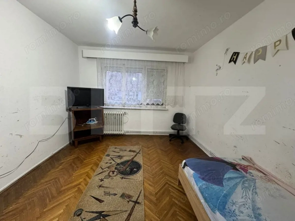 Apartament decomandat cu 3 camere in Deva, zona Minerului — fotografia 3