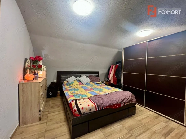 Apartament 2 camere la curte comuna de vanzare, zona Traian — fotografia 1