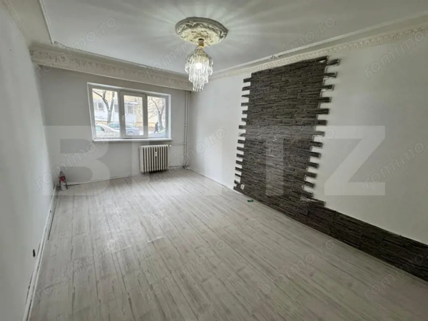 Apartament 4 camere, 70 mp, zona Valea Rosie - Scoala 29 — fotografia 1