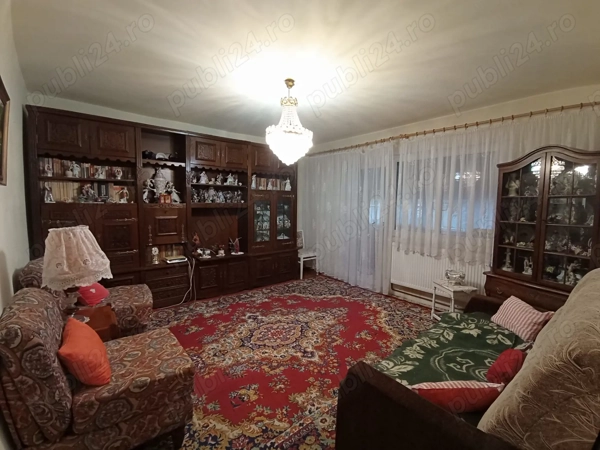 Apartament 3 camere decomandat 2 bai 2 balcoane - Complexul Studentesc