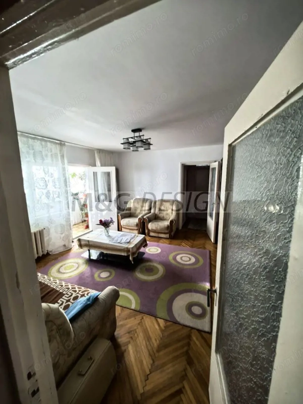 Ap 2 camere, zona Lipovei, model mare — fotografia 3