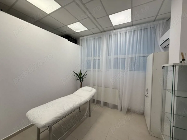 Camera Cosmetica-Masaj-Lash Luminoasa Dotata Tatarasi -Oancea