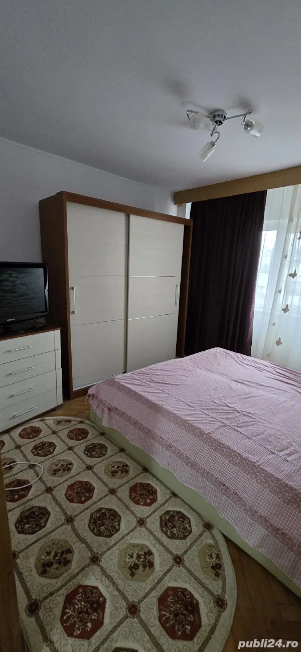 Inchiriez apartament 2 camere, str.Victoriei — fotografia 3
