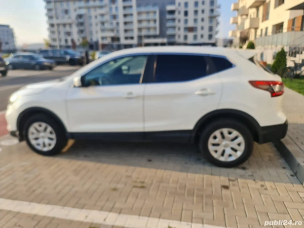 Vând Nisan Qashqai 2017