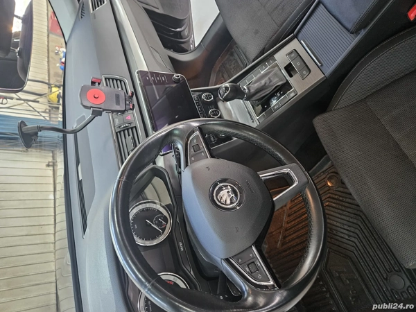 SKODA Superb 2020 — imagine 7