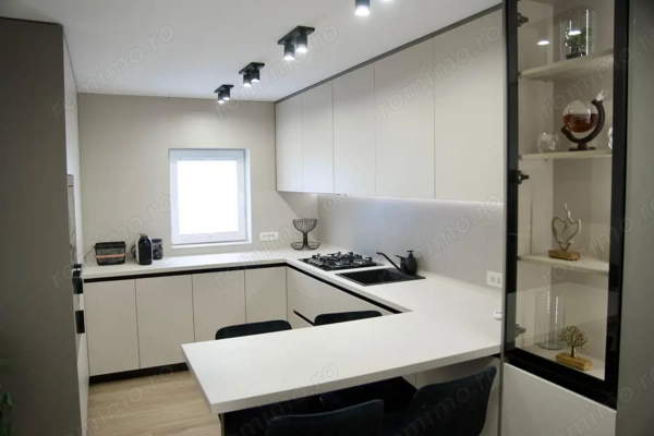 Apartament 4 camere complet renovat- Amenajat lux- Pozitie excelenta — fotografia 3