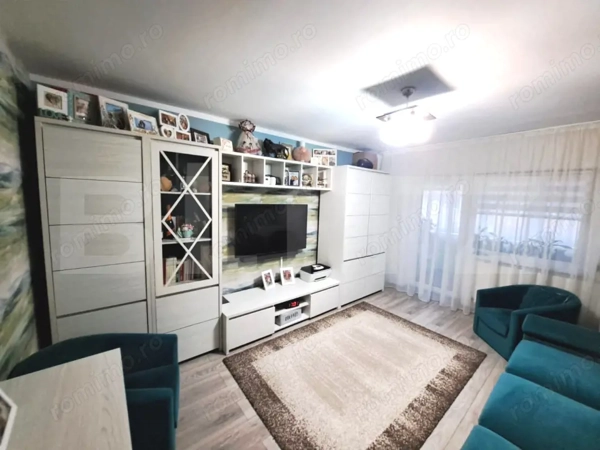 Apartament cu 2 camere, decomandat – Cartier Noua — fotografia 1