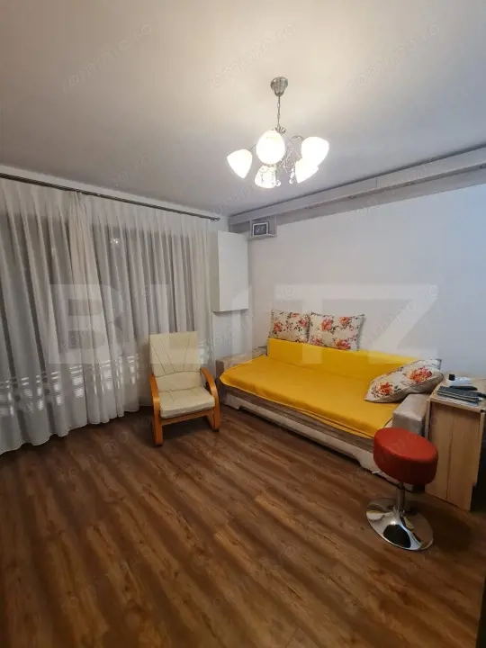 Apartament semidecomandat, incalzire in pardoseala, zona Sub Cetate — fotografia 3
