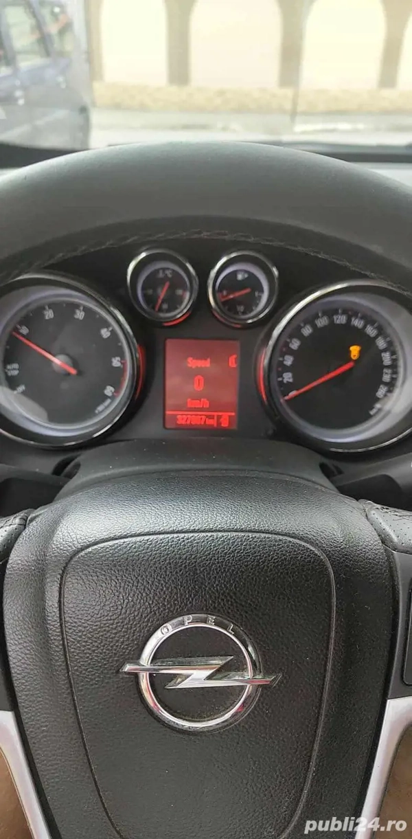 OPEL Astra 2012 — imagine 7