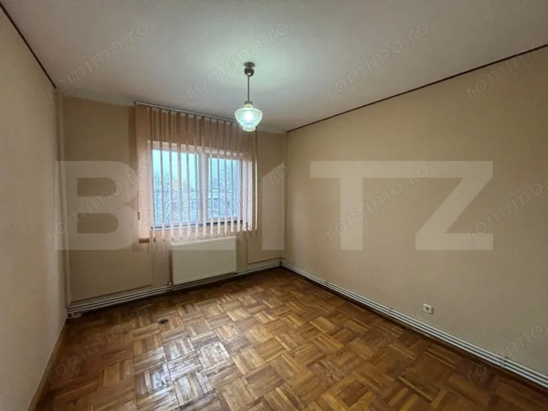 Apartament 4 camere, 84 mp utili, zona Nord — fotografia 1