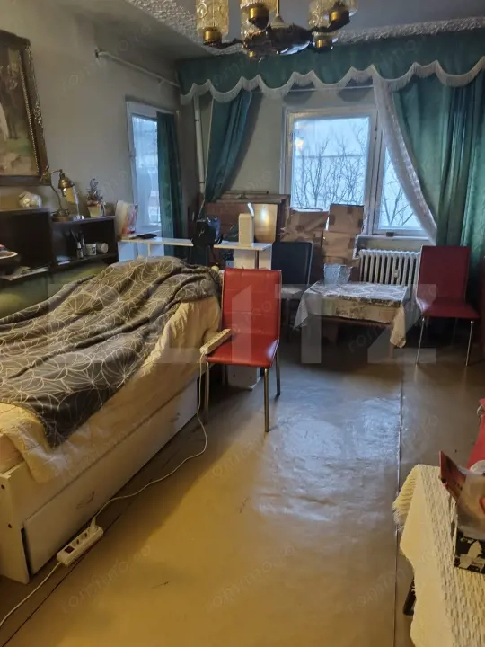 Apartament cu 3 camere, 2 bai, 2 balcoane, renovabil, 67 mp, zona - Nufarul — fotografia 3