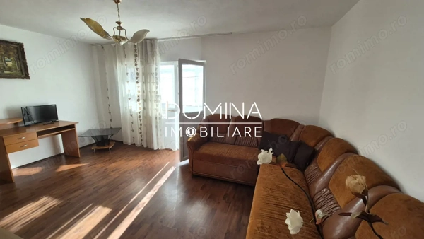 Vânzare apartament 3 camere, et. 2, situat în Rovinari, str. Plopilor — fotografia 2
