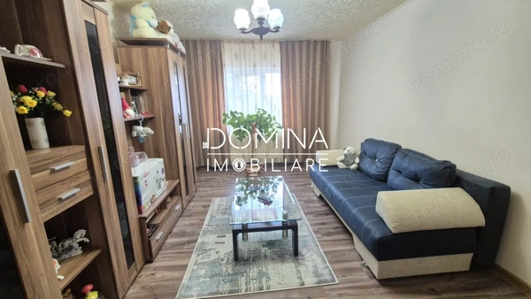 Vânzare apartament 2 camere, luminos, etaj 3, Rovinari – strada Jiului — fotografia 3