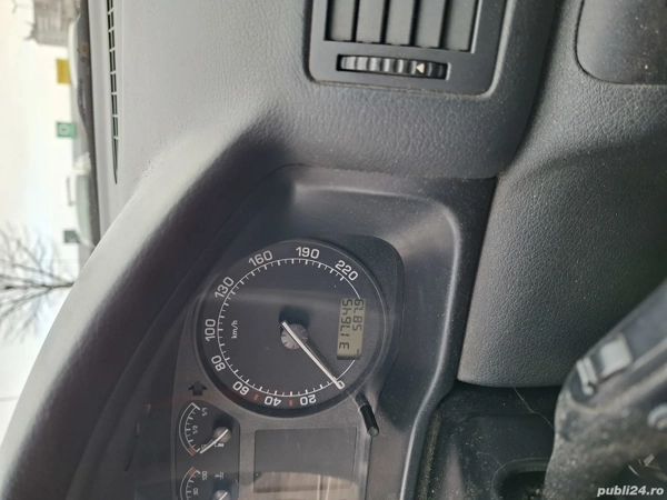 SKODA Octavia 2002 — imagine 3