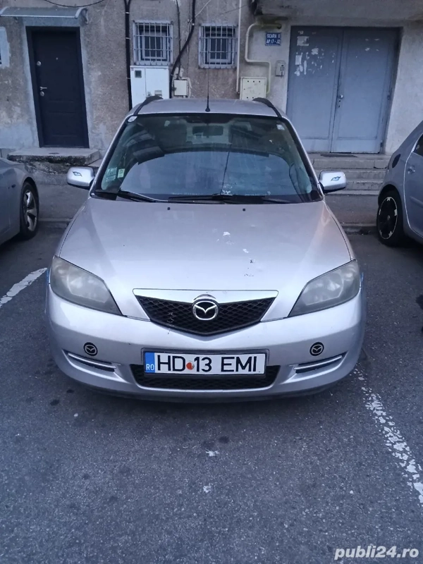 MAZDA 2 2004 — imagine 5