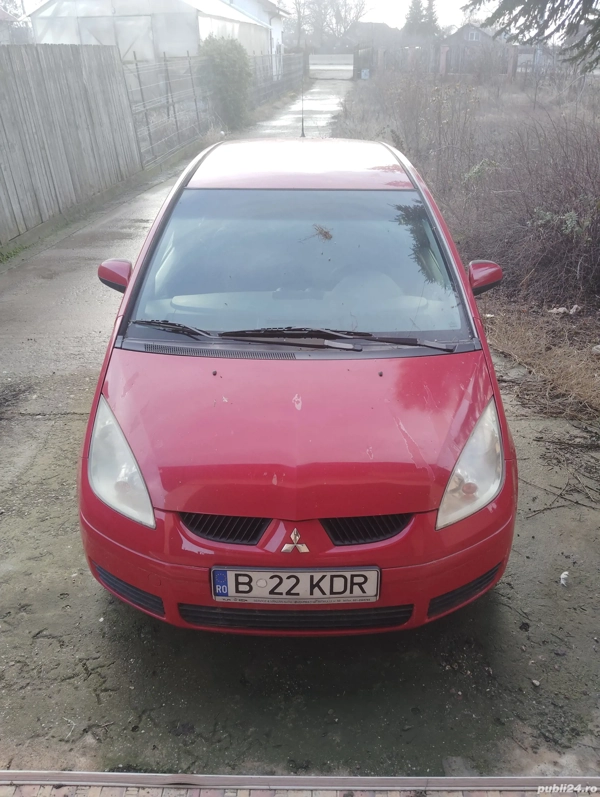 MITSUBISHI Colt
