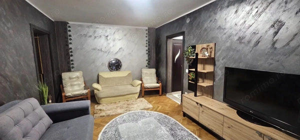 Apartament 2 camere renovat - Zona Tribunal - Papadie - Mobilat si utilat — fotografia 1